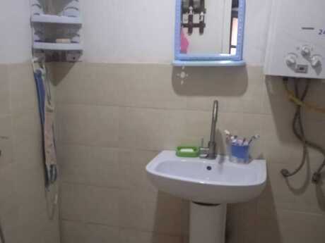 4-room apartment for rent, 100 m², Nəriman Nərimanov: 300 ₼/mo 4
