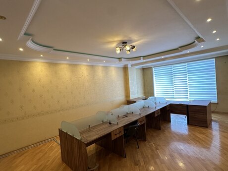 Kirayə 3 otaqlı mənzil, 170 m², Nəriman Nərimanov: 1 100 ₼/ay 4