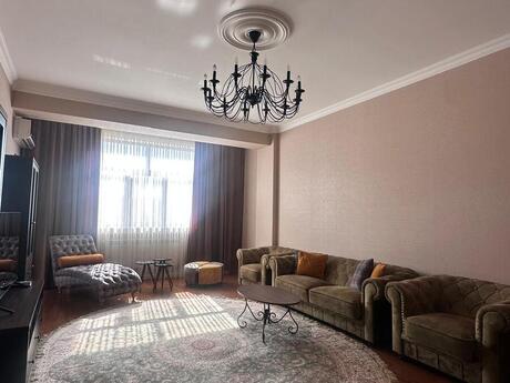 Kirayə 3 otaqlı mənzil, 115 m², Şah İsmayıl Xətai: 1 500 ₼/ay 3