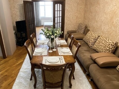 Kirayə 2 otaqlı mənzil, 65 m², Əhmədli: 700 ₼/ay 2