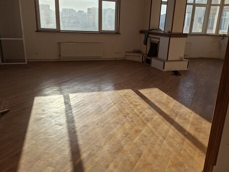 6-комнатная квартира, 270 м², Azadlıq Prospekti: 460 000 ₼ 2
