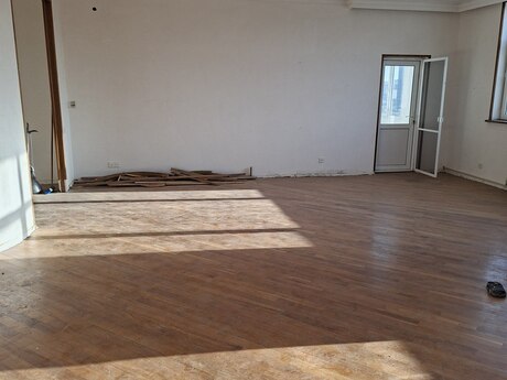 6-комнатная квартира, 270 м², Azadlıq Prospekti: 460 000 ₼ 4