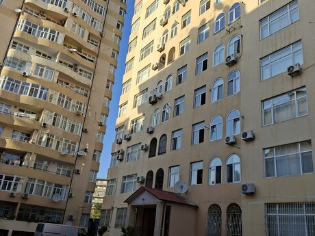 6 rooms · 270 m² · floor 13/14, Azadlıq Prospekti
