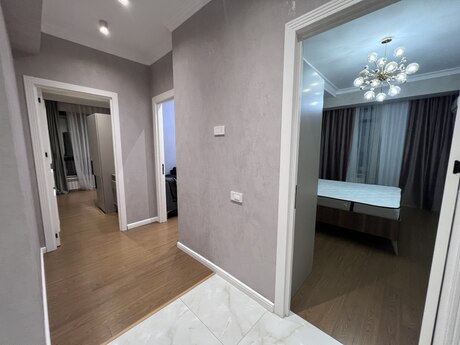 3-room apartment for rent, 100 m², Rifah Plaza: 1 150 ₼/mo 4