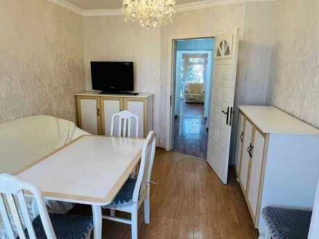 Kirayə 2 otaqlı mənzil, 60 m², İçəri Şəhər: 900 ₼/ay 2