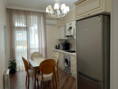 2 otaqlı mənzil, 55 m², 28 May: 205 000 ₼ 4