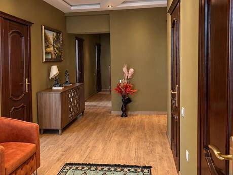 4-room apartment, 131 m², İnşaatçılar: 420 000 ₼ 4