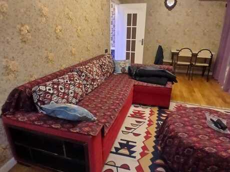 Объявление №6470255 - Баку, м. Элмляр Академиясы, 2-комн., 45 м², 1/5 этаж