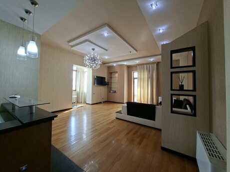 Kirayə 3 otaqlı mənzil, 160 m², Sahil: 1 900 ₼/ay 5