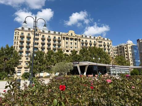 4 otaqlı mənzil, 226 m², Nizami: 904 000 ₼ 2