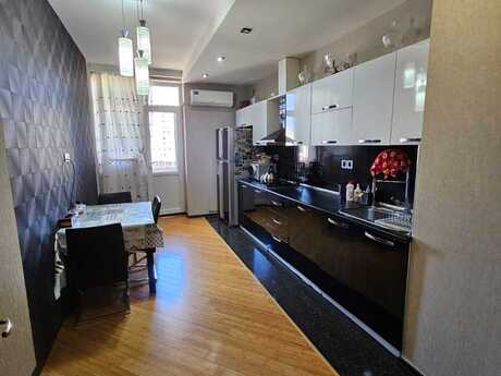 3 otaqlı mənzil, 100 m², Nizami: 355 000 ₼ 4