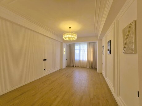 3 otaqlı mənzil, 100 m², 28 May: 390 000 ₼ 3
