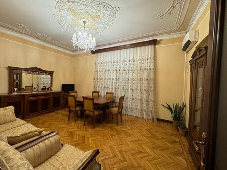 Elan №6470403 - Bakı, Nəsimi r., 3 otaqlı, 90 m², 4/5 mərtəbə