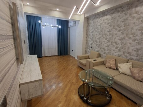 Kirayə 3 otaqlı mənzil, 100 m², Qara Qarayev: 800 ₼/ay 3