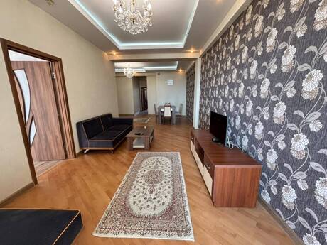 3-room apartment for rent, 110 m², Badamdar: 900 ₼/mo 3