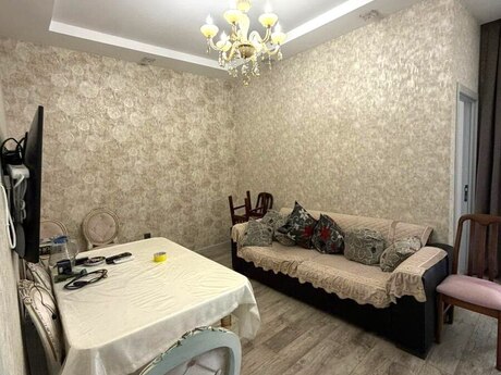 Kirayə 2 otaqlı mənzil, 50 m², Həzi Aslanov: 600 ₼/ay 2