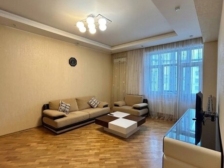 Kirayə 2 otaqlı mənzil, 110 m², Nizami: 1 200 ₼/ay 5