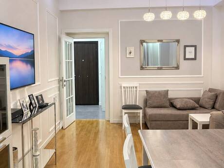 Kirayə 2 otaqlı mənzil, 60 m², 20 Yanvar: 700 ₼/ay 2