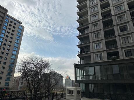 3 otaqlı mənzil, 145 m², 28 May: 390 000 ₼ 4