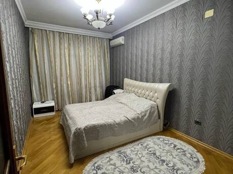 Kirayə 4 otaqlı mənzil, 165 m², Nəriman Nərimanov: 1 200 ₼/ay 3