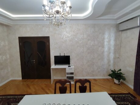 İnşaatçılarda 3 otaqlı yeni tikili mənzil satılır, 106 m², 278 000 AZN, şəkil 4 / 12