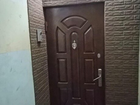 4-room apartment, 80 m², Azadlıq Prospekti: 255 000 ₼ 2