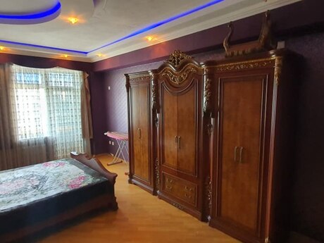 3 otaqlı mənzil, 126 m², 8 Noyabr: 330 000 ₼ 2