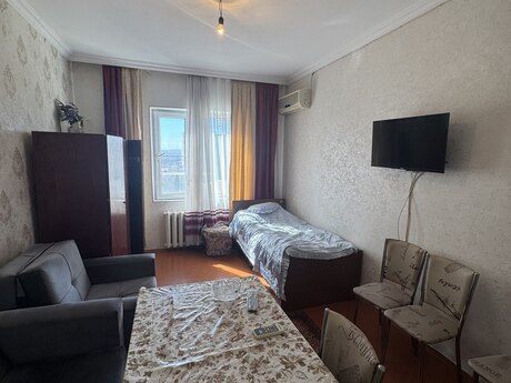 1 rooms · 40 m² · floor 7/9, Yeni Günəşli