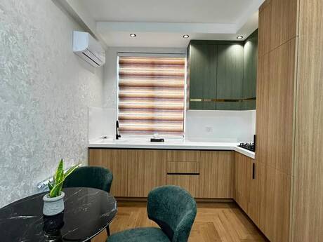 2-room apartment, 68 m², 8 Noyabr: 275 000 ₼ 2