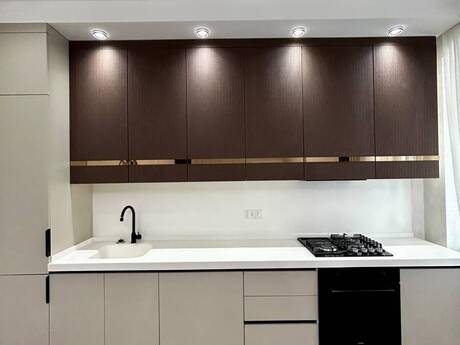 3 otaqlı mənzil, 90 m², 8 Noyabr: 358 000 ₼ 3