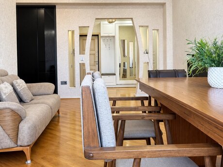 3 otaqlı mənzil, 95 m², Nəriman Nərimanov: 380 000 ₼ 3