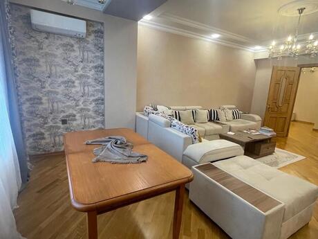 3-room apartment, 127 m², Badamdar: 350 000 ₼ 3