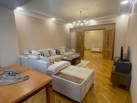 3-room apartment, 127 m², Badamdar: 350 000 ₼ 4