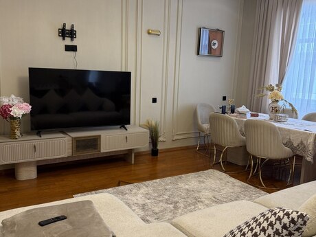 Аренда: 3-комнатная квартира, 135 м², Bayıl: 1 500 ₼/мес 2