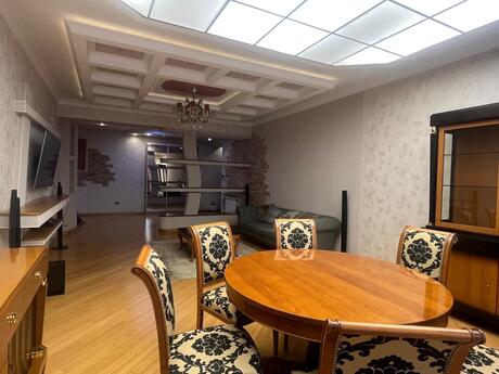 4 otaqlı mənzil, 190 m², Şah İsmayıl Xətai: 530 000 ₼ 5