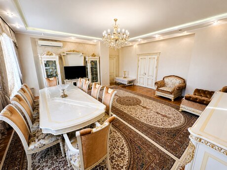 6-room apartment, 250 m², 28 May: 950 000 ₼ 5