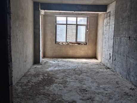 2 otaqlı mənzil, 125 m², Neftçilər: 185 000 ₼ 3