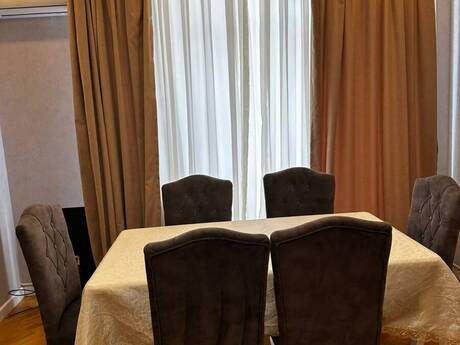 2-room apartment for rent, 50 m², 8 Noyabr: 1 000 ₼/mo 3