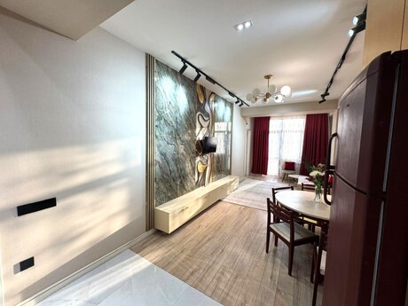 Kirayə 3 otaqlı mənzil, 90 m², 8 Noyabr: 1 200 ₼/ay 4