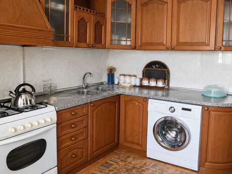 Аренда: 4-комнатная квартира, 110 м², Azadlıq Prospekti: 750 ₼/мес 3