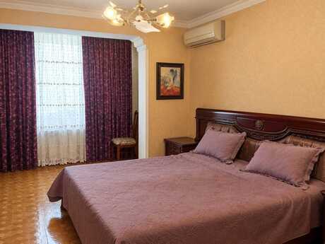 Аренда: 4-комнатная квартира, 110 м², Azadlıq Prospekti: 750 ₼/мес 5
