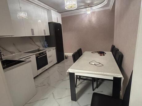 3-room apartment for rent, 120 m², Qara Qarayev: 900 ₼/mo 3