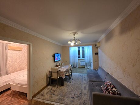 Elan №6471132 - Bakı, Nərimanov r., 2 otaqlı, 55 m², 2/5 mərtəbə