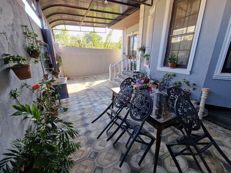 5 otaqlı həyət evi, 200 m², Bakıxanov: 220 000 ₼ 4