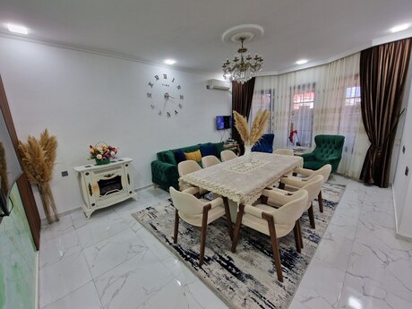 5 otaqlı həyət evi, 200 m², Bakıxanov: 220 000 ₼ 3