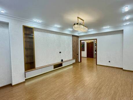 3 otaqlı mənzil, 140 m², Neftçilər: 352 000 ₼ 4