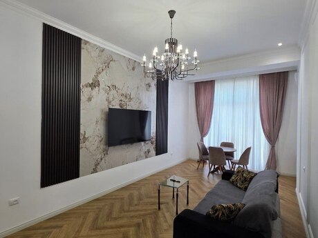 Kirayə 2 otaqlı mənzil, 110 m², 28 May: 1 400 ₼/ay 3