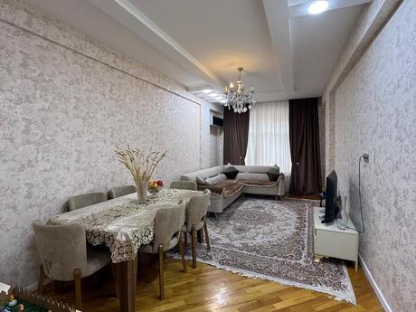 Elan №6471225 - Bakı, Nizami r., 3 otaqlı, 105 m², 8/18 mərtəbə