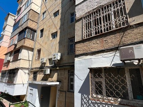 Elan №6471329 - Bakı, Yasamal r., 4 otaqlı, 100 m², 2/5 mərtəbə