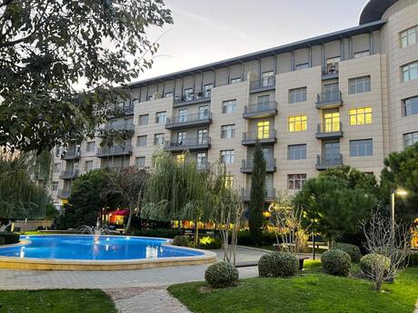 Объявление №6471298 - Баку, пос. Аг шехер, 5-комн., 206 м², 5/7 этаж
